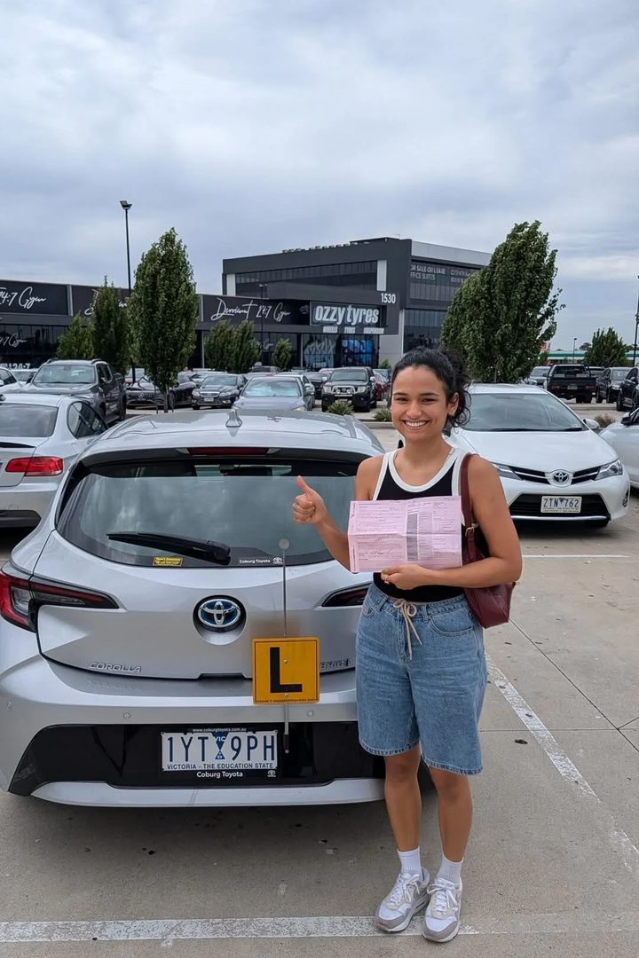 First time pass Freshers student Melbourne