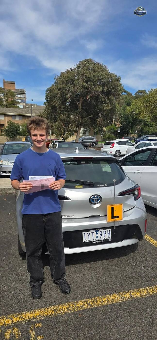 Young driver celebrates first attempt VicRoads pass with Freshers Driving School